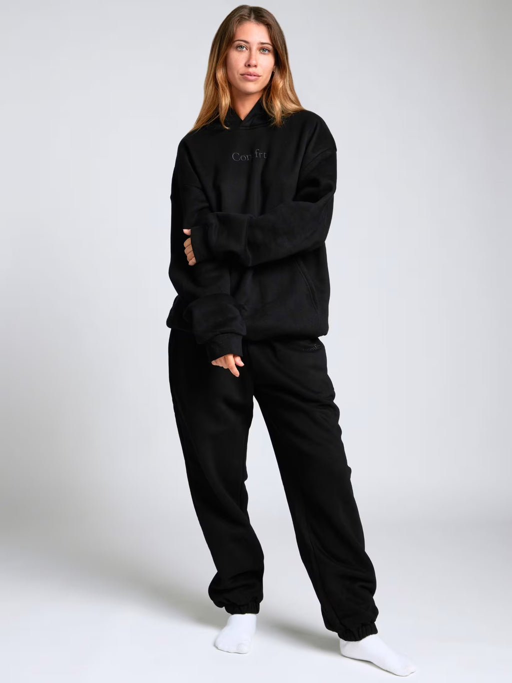 Signature Hoodie - Onyx Black