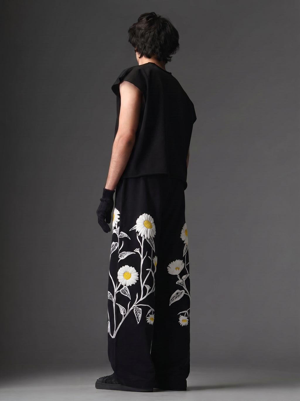 Midnight Daisy Premium Pants | Grantiro®